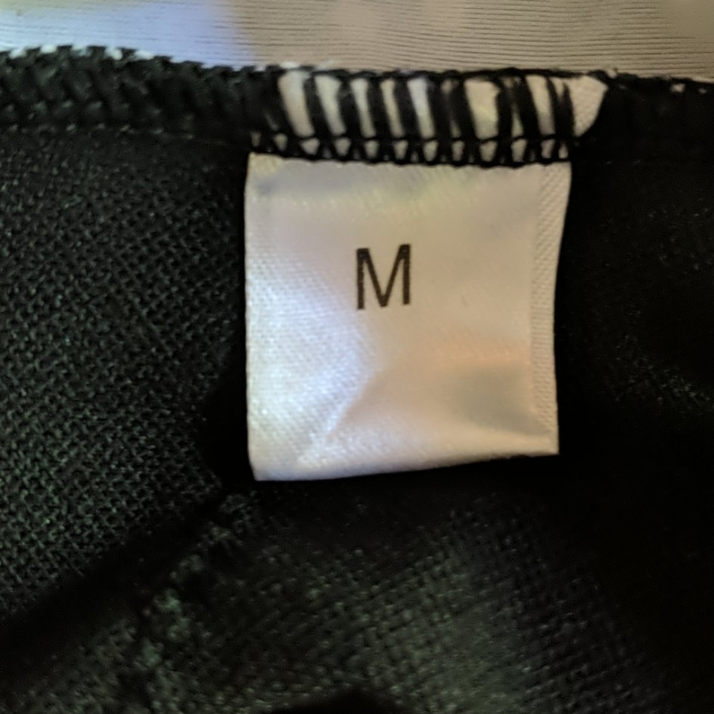 Swimsuit - Picture 5 of 8